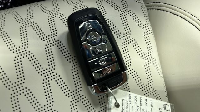 2025 Lincoln Nautilus Black Label