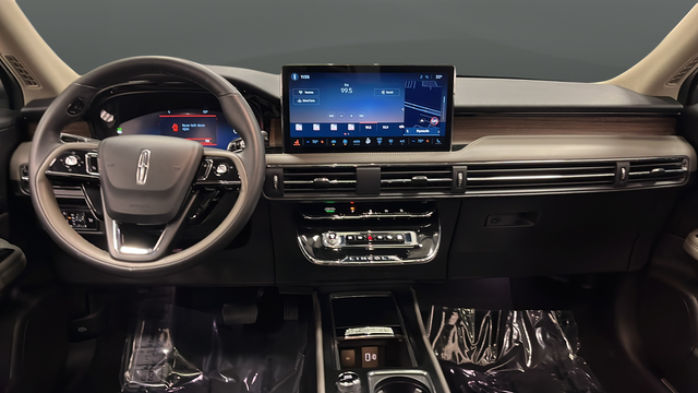 2025 Lincoln Corsair Plug-In Hybrid Grand Touring