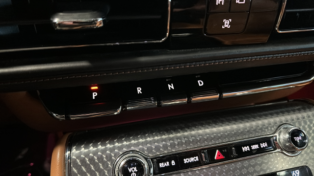 2020 Lincoln Aviator Plug-In Hybrid Black Label Grand Touring