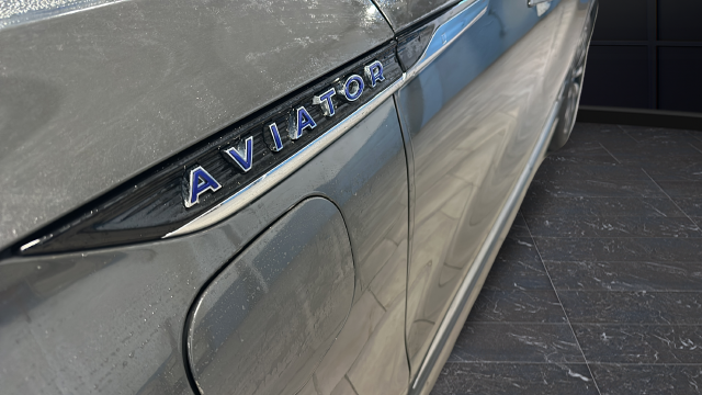 2020 Lincoln Aviator Plug-In Hybrid Black Label Grand Touring