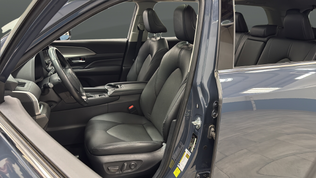 2024 Toyota Grand Highlander Hybrid XLE