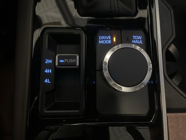2023 Toyota Tundra Hybrid 1794 Edition