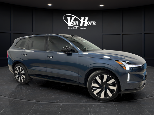 2025 Volvo EX90 Twin Motor Performance Ultra 7-Seater