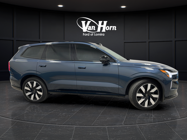 2025 Volvo EX90 Twin Motor Performance Ultra 7-Seater
