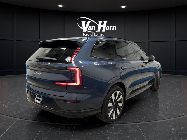 2025 Volvo EX90 Twin Motor Performance Ultra 7-Seater
