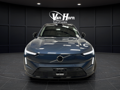 2025 Volvo EX90 Twin Motor Performance Ultra 7-Seater