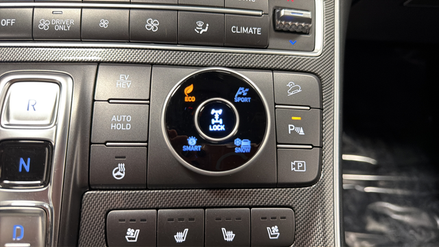 2022 Hyundai Santa Fe Plug-In Hybrid Limited