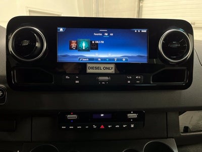 2025 Mercedes-Benz Sprinter 2500 Passenger 170 WB High Roof