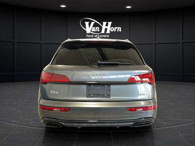 2022 Audi Q5 45 S line Premium quattro