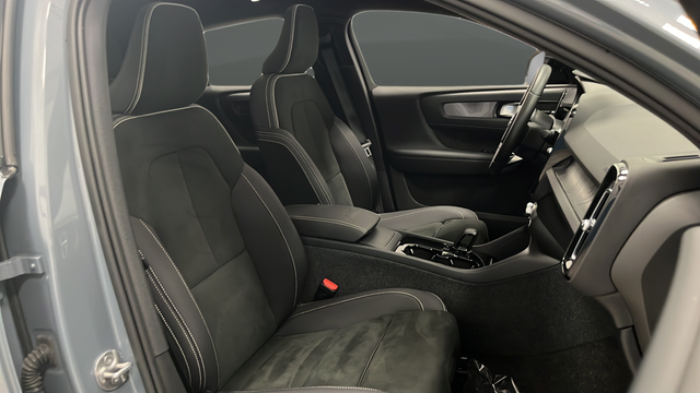 2023 Volvo C40 Recharge Pure Electric Ultimate