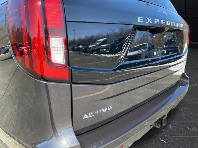 2026 Ford Expedition Max Active