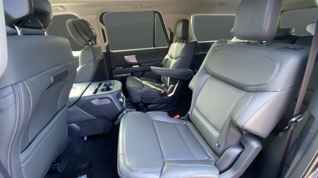 2027 Ford Expedition Max Active