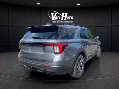 2027 Ford Explorer ST-Line