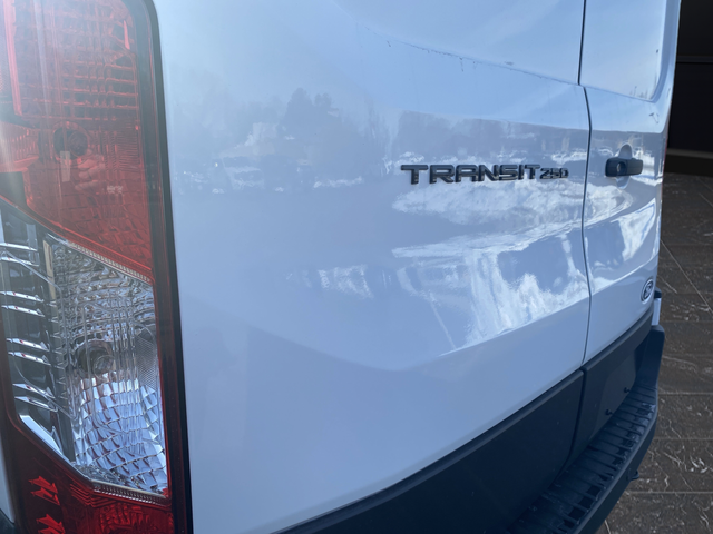 2026 Ford Transit-250 Base