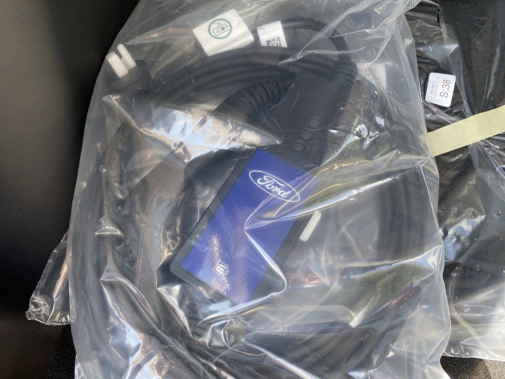 2025 Ford Escape Plug-In Hybrid Base