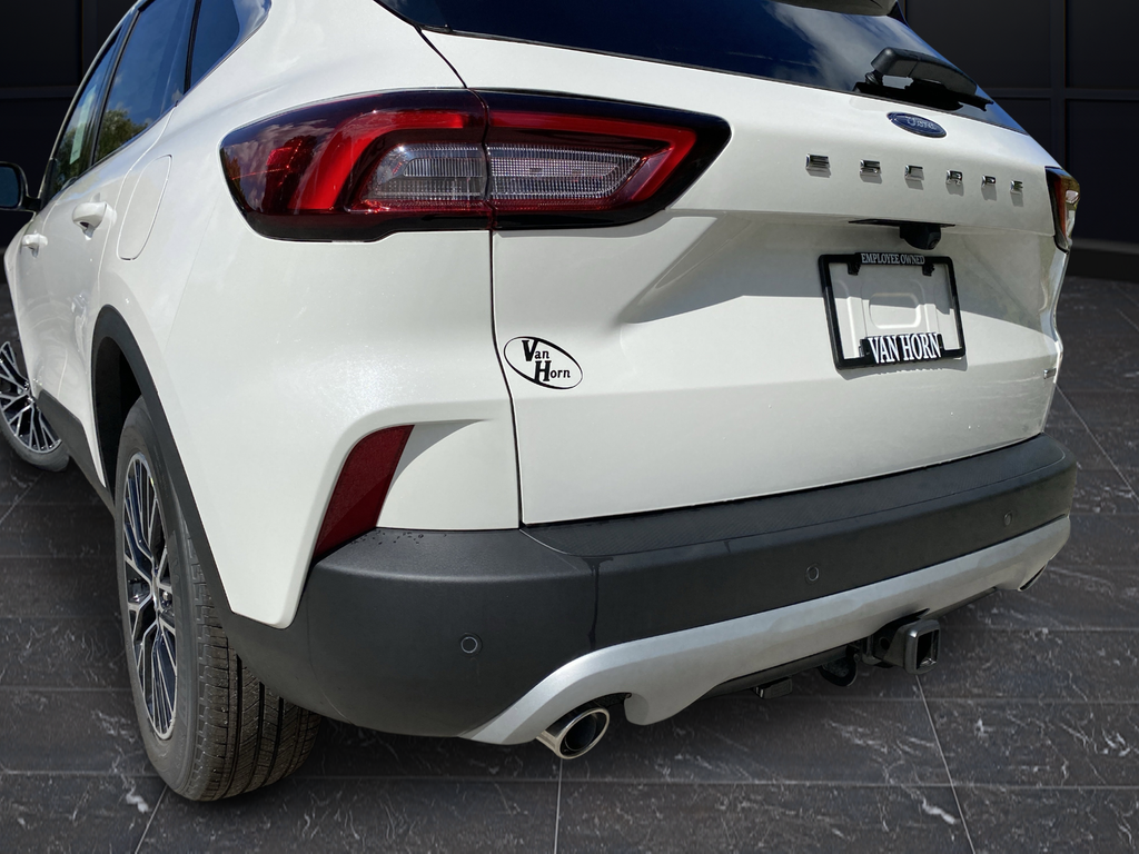 2025 Ford Escape Plug-In Hybrid Base