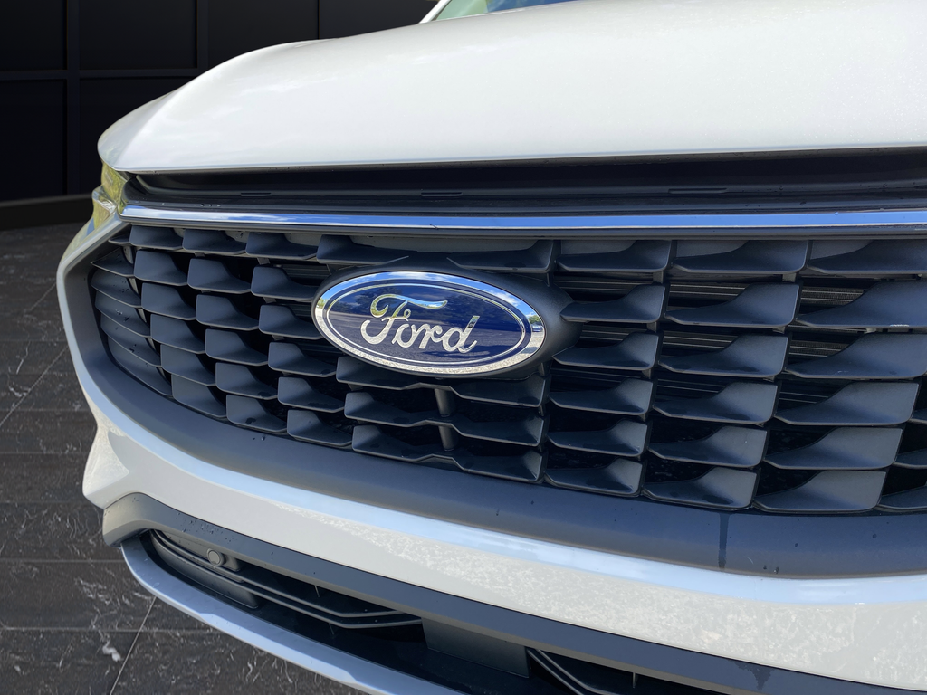 2025 Ford Escape Plug-In Hybrid Base