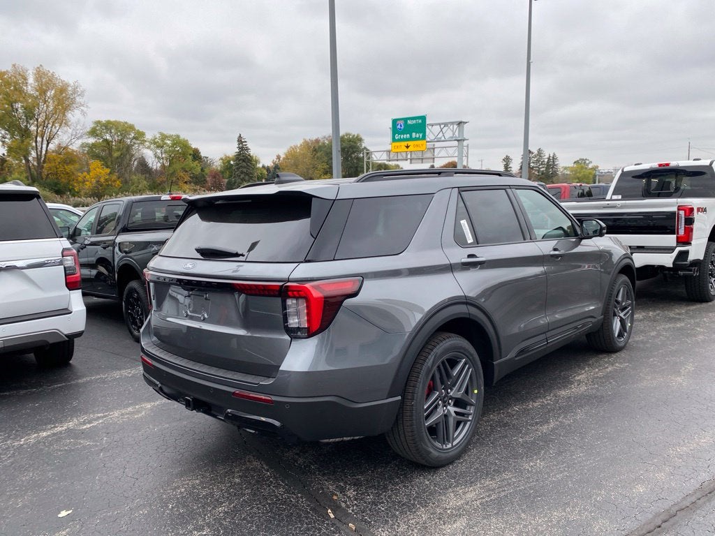2027 Ford Explorer ST-Line
