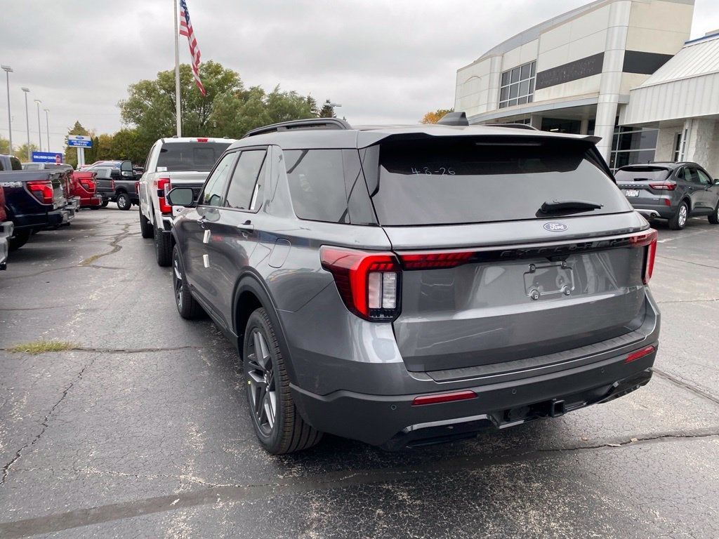 2027 Ford Explorer ST-Line