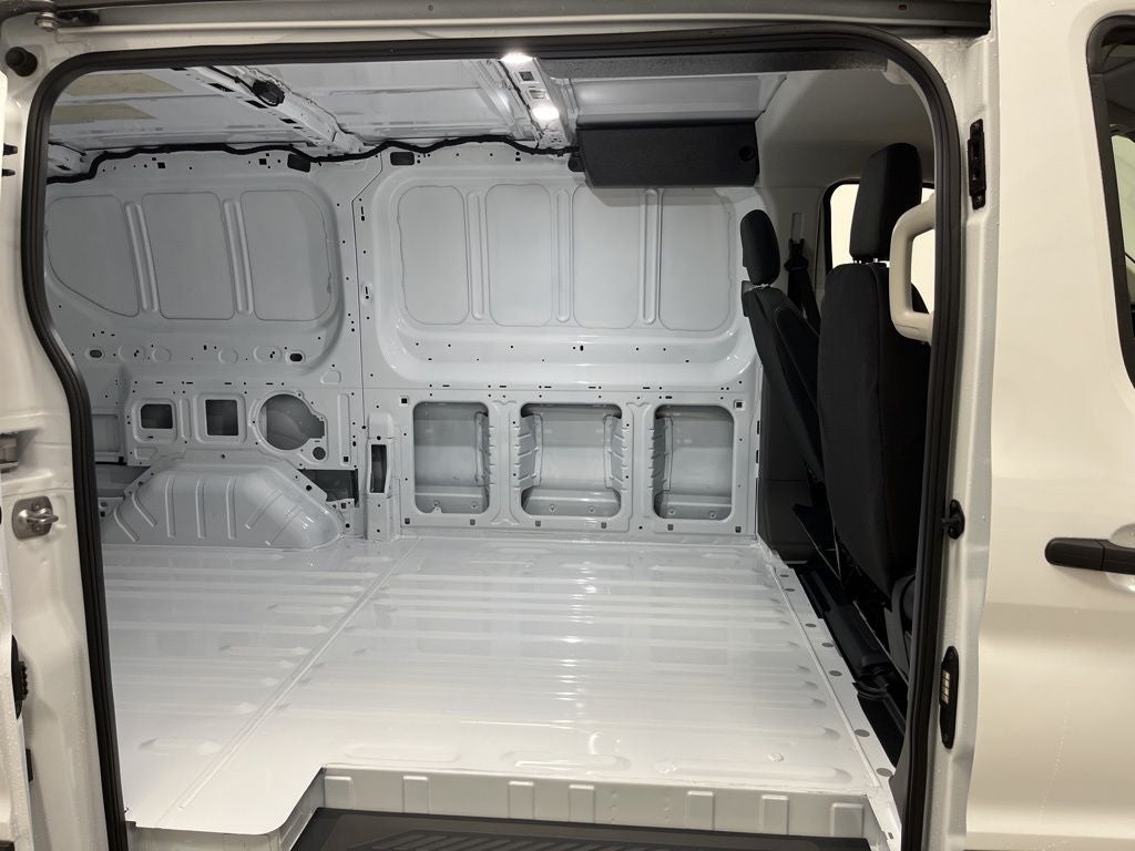 2026 Ford Transit Cargo T-250